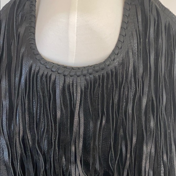 Jennifer Haley large fringe shoulder bag - Picture 3 of 8